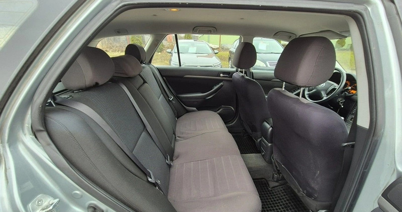 Toyota Avensis cena 13900 przebieg: 253680, rok produkcji 2008 z Katowice małe 121